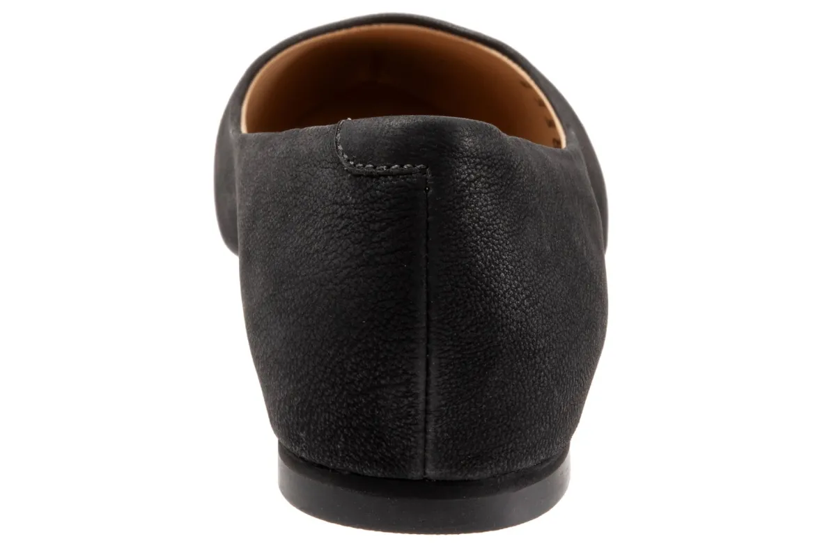 Estee-Trotters Clearance