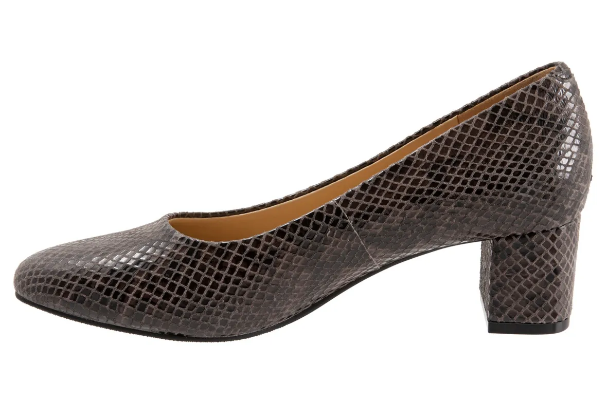 Kari-Trotters Online