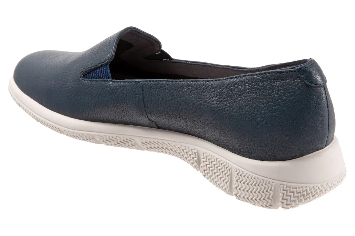 Universal-Trotters Online