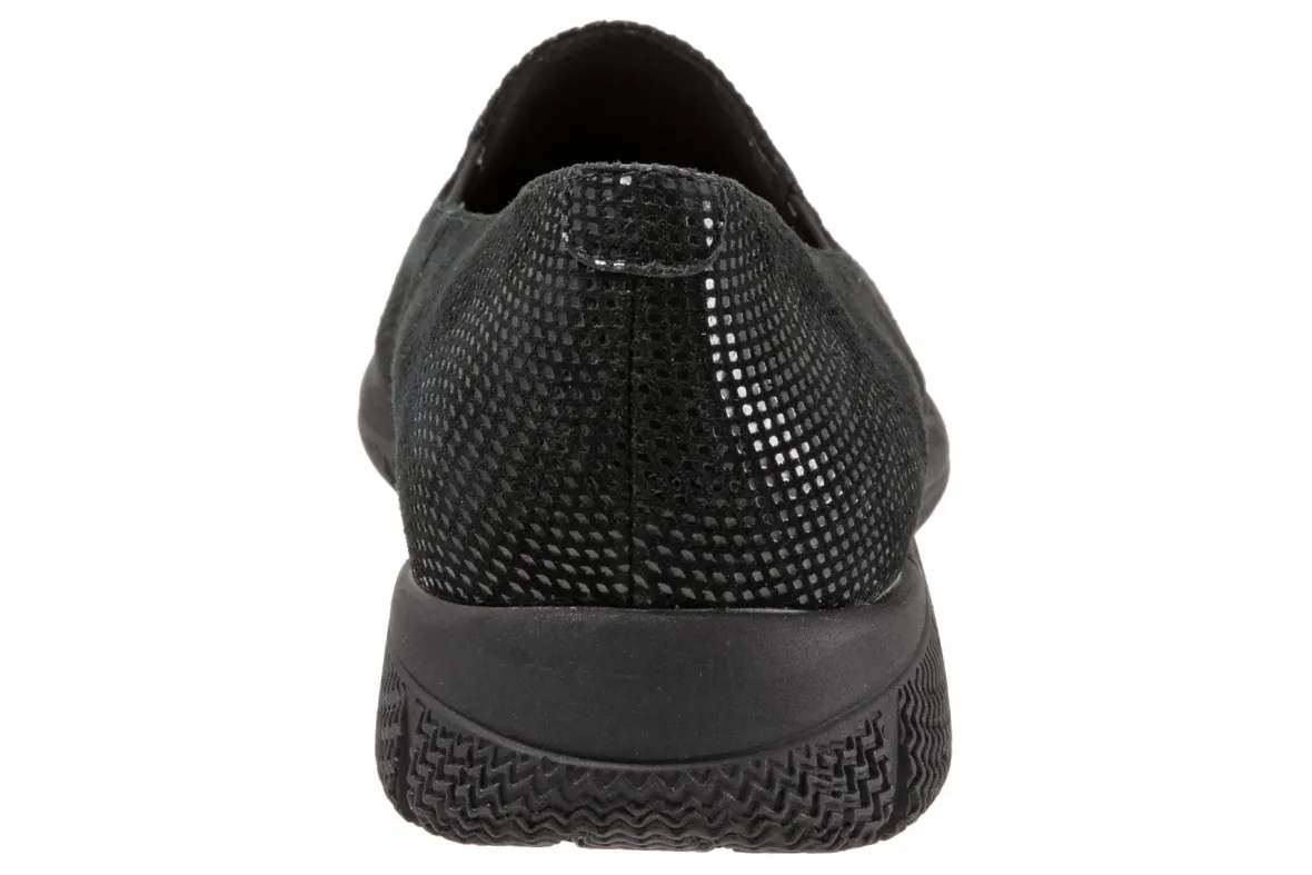 Universal-Trotters Online