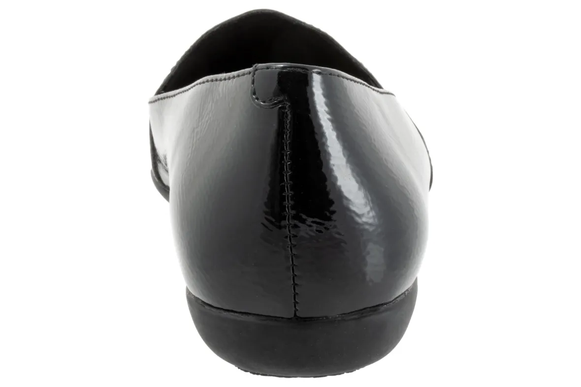 Sage-Trotters Fashion