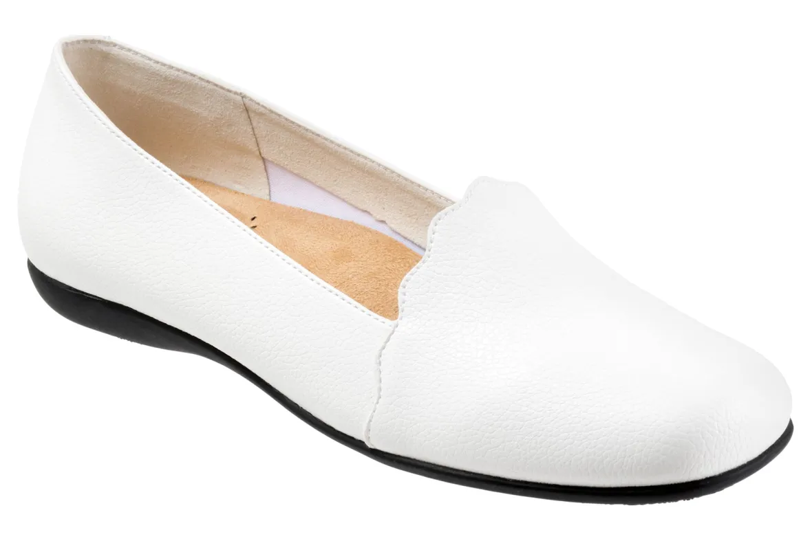 Sage-Trotters Fashion