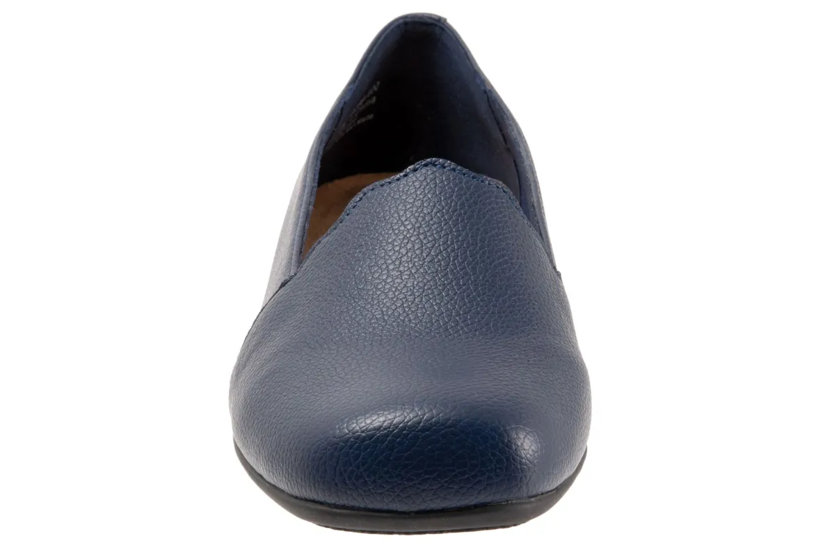 Sage-Trotters Fashion