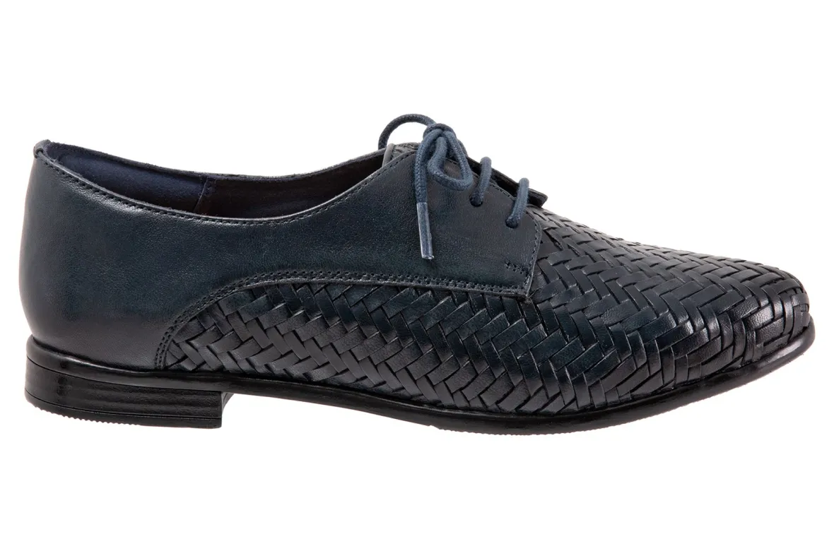 Lizzie Herringbone-Trotters New