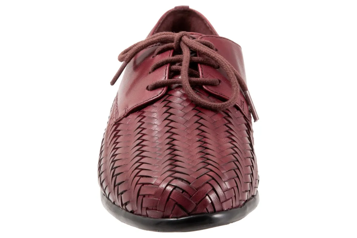 Lizzie Herringbone-Trotters New