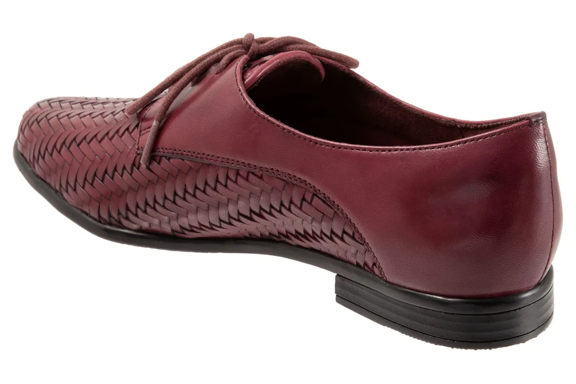 Lizzie Herringbone-Trotters New