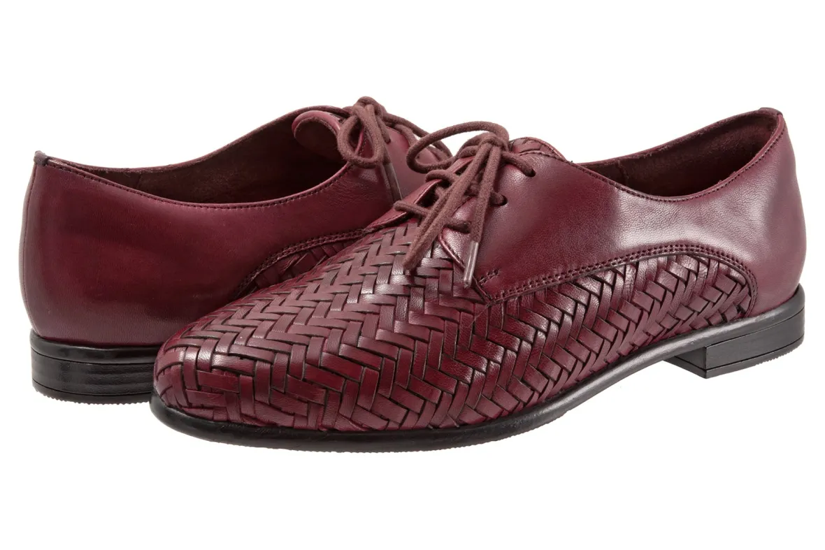 Lizzie Herringbone-Trotters New