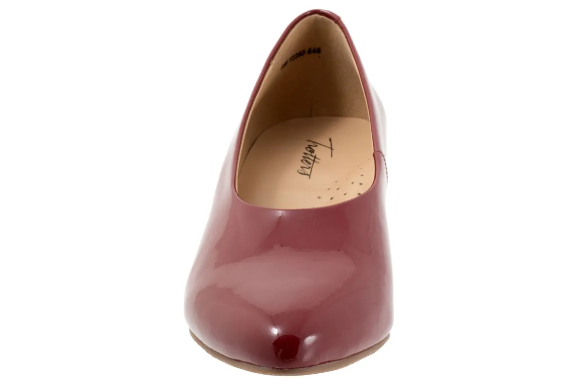 Kimber-Trotters Fashion