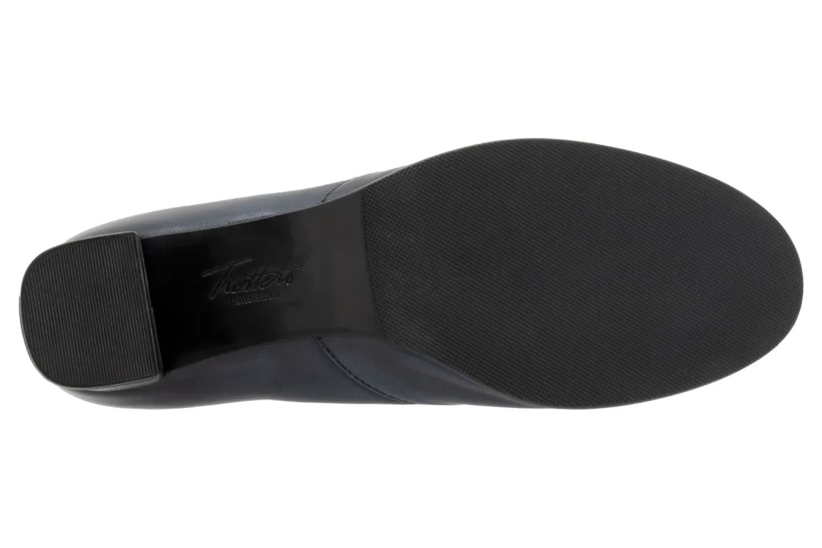 Cassidy-Trotters Fashion