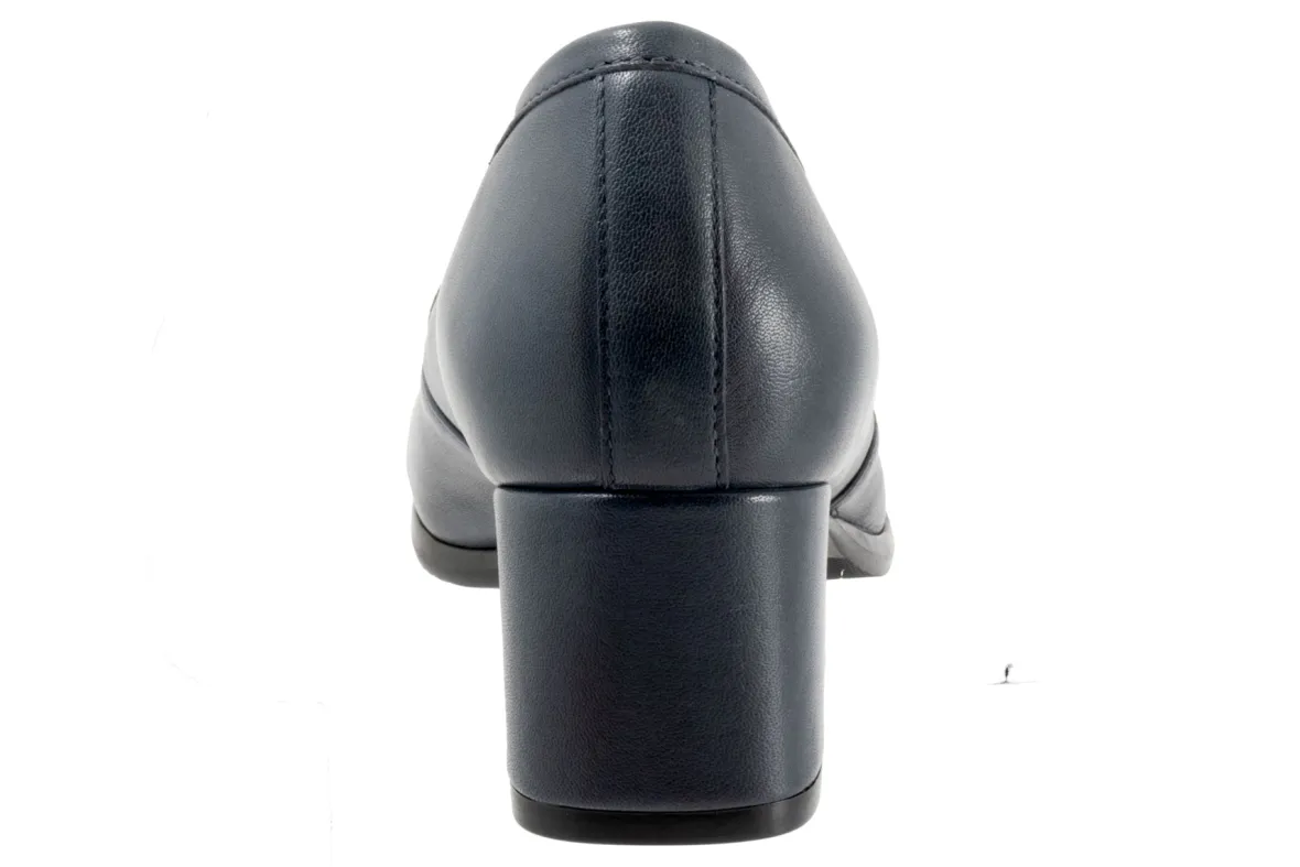 Cassidy-Trotters Fashion