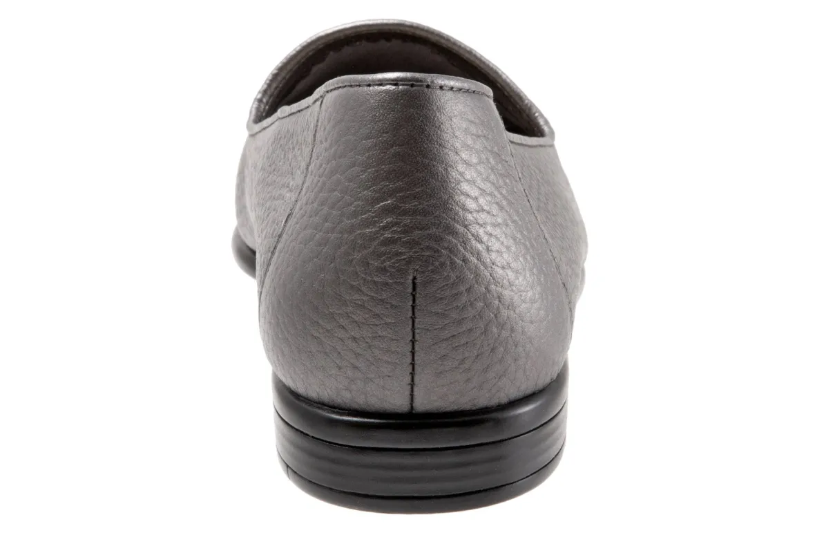 Liz Tumbled-Trotters New