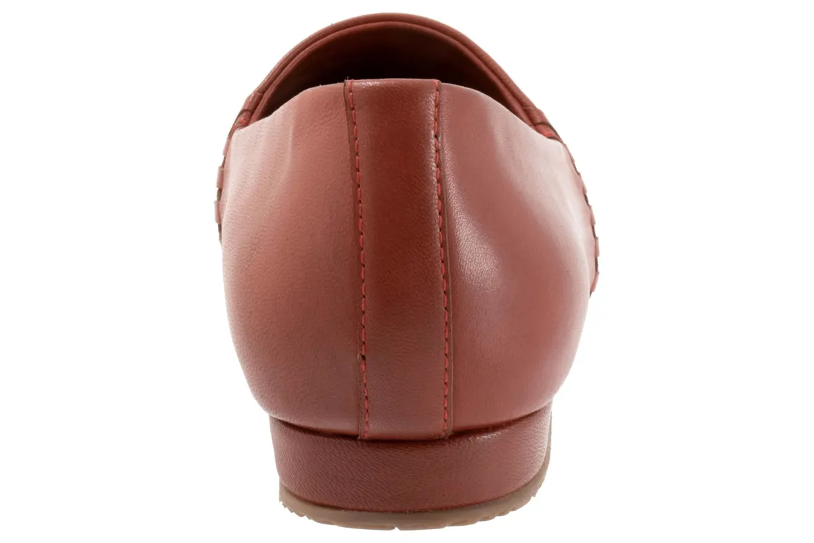 Vale-Softwalk Fashion