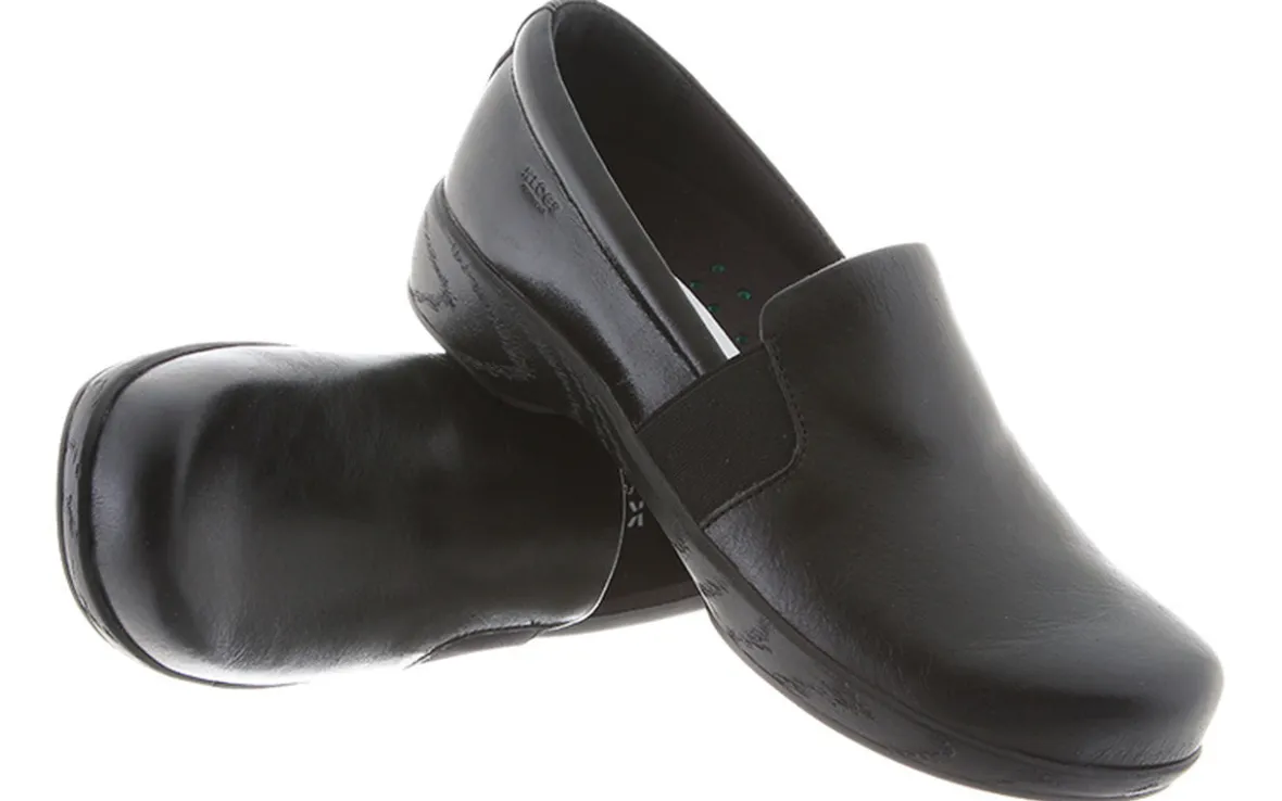 Maven-Klogs Footwear New