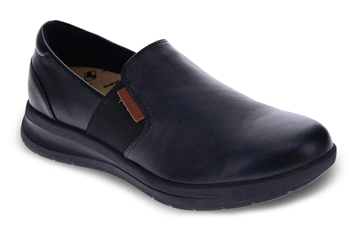 Panama-Revere Outlet