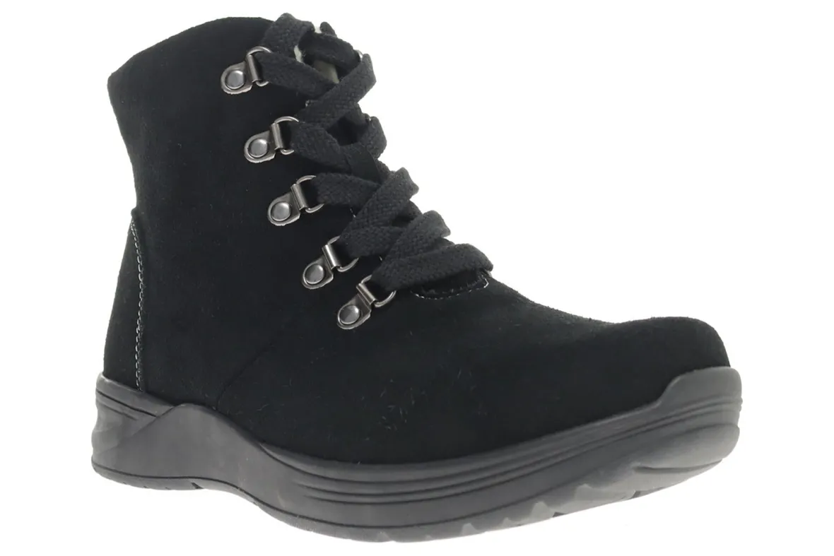 Demi-Propet Clearance