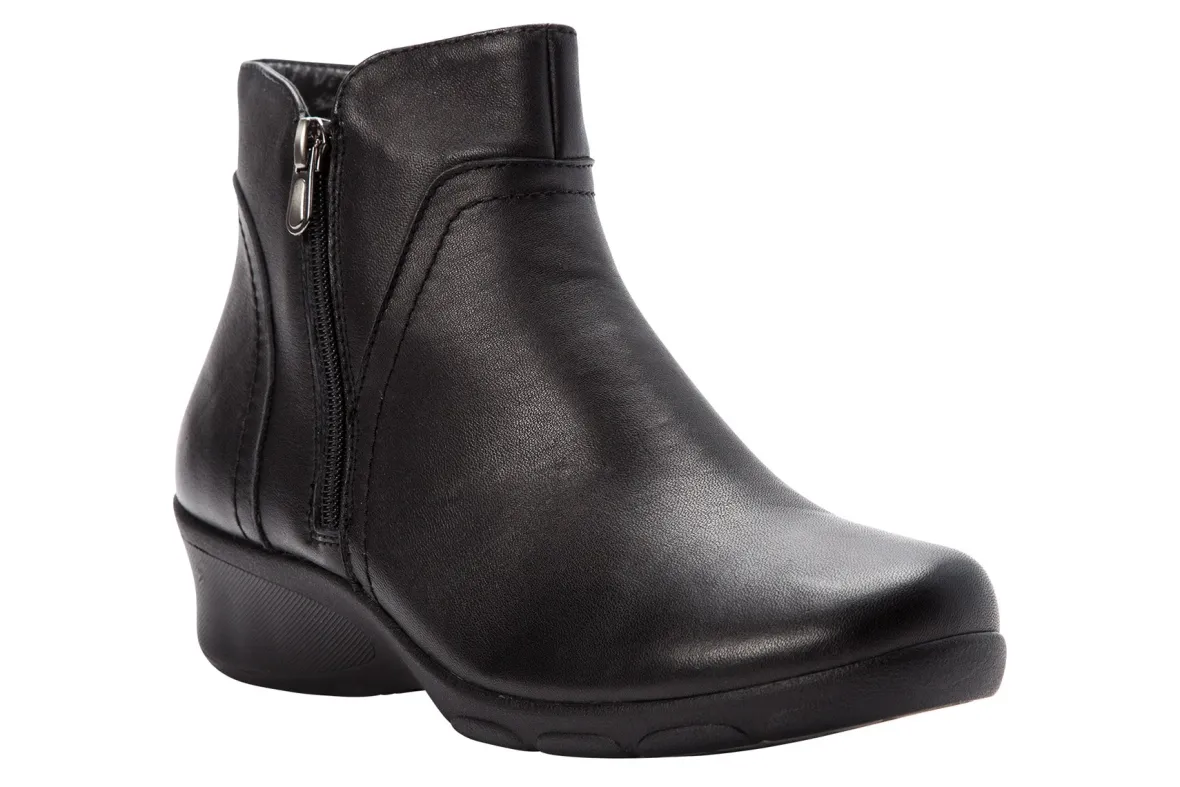 Waverly-Propet Outlet