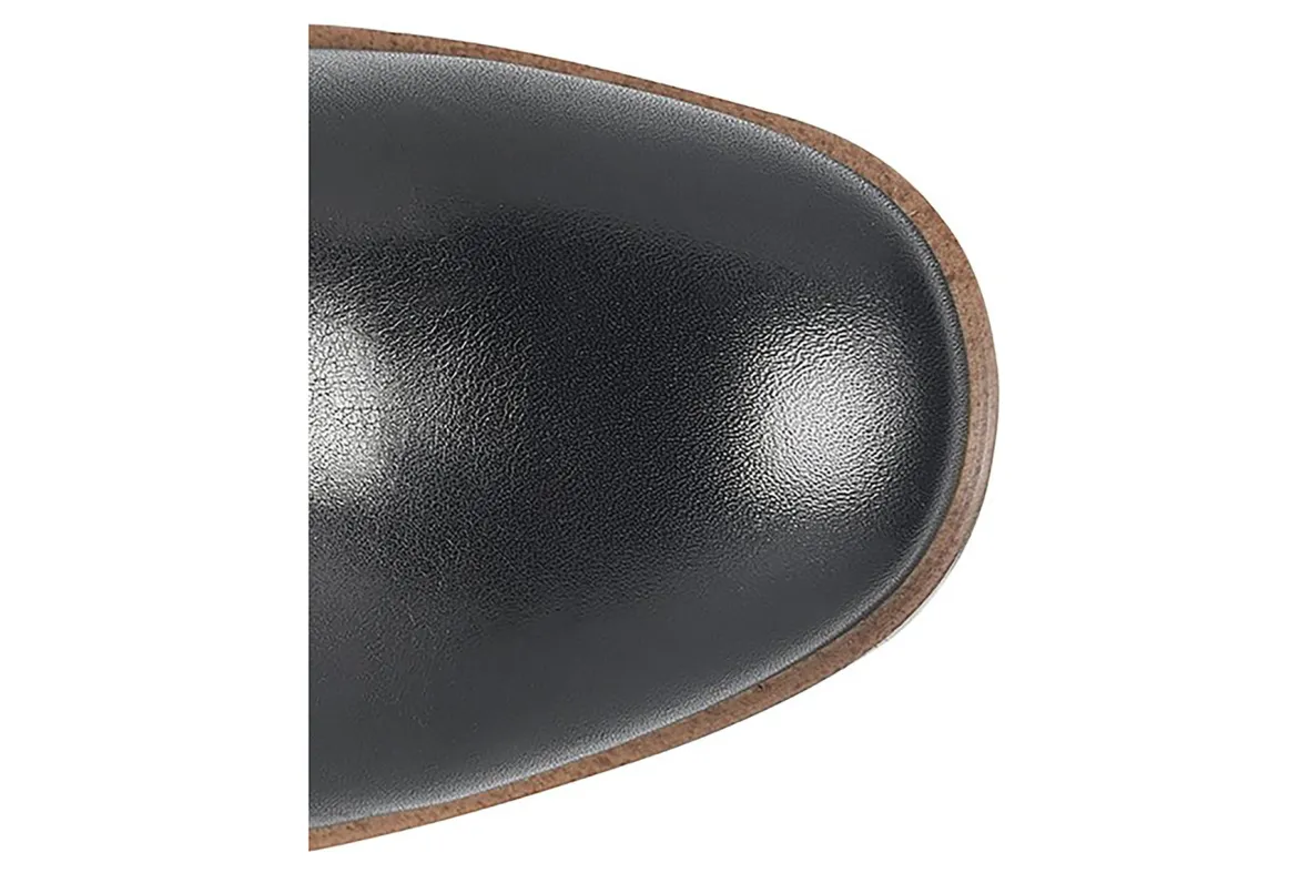 Maguire-Sofft Outlet