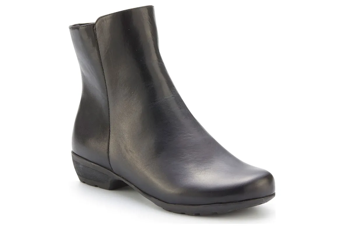 Elsie-Ros Hommerson Hot