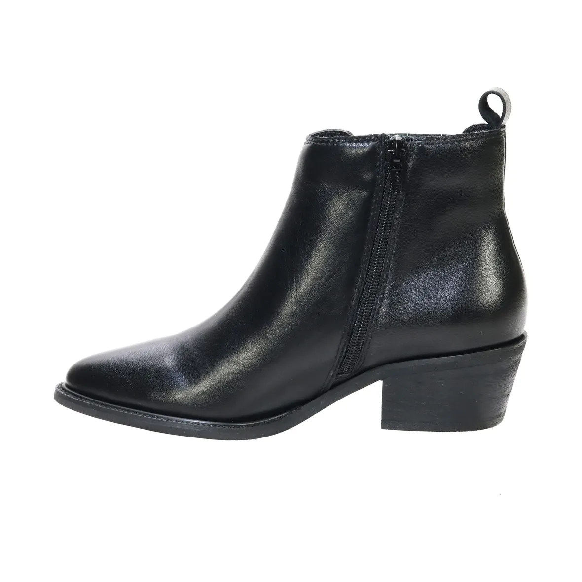 Focus-David Tate Online