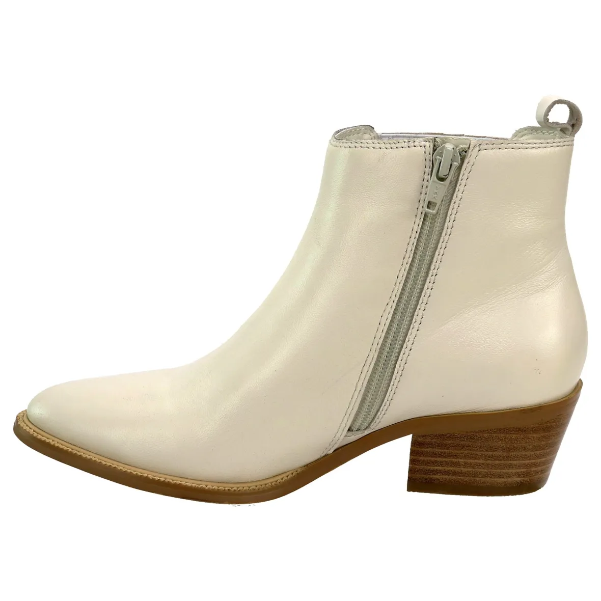 Focus-David Tate Online