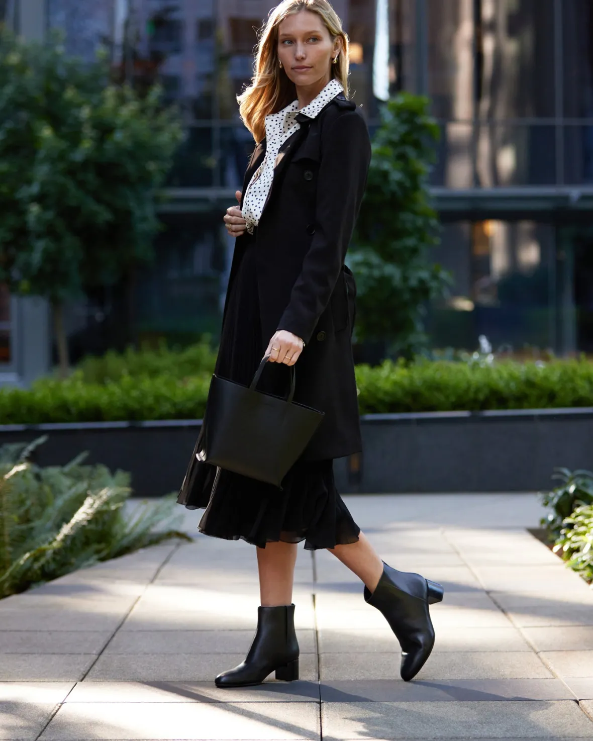 Plaza Back Zip Metatarsal-ABEO Clearance