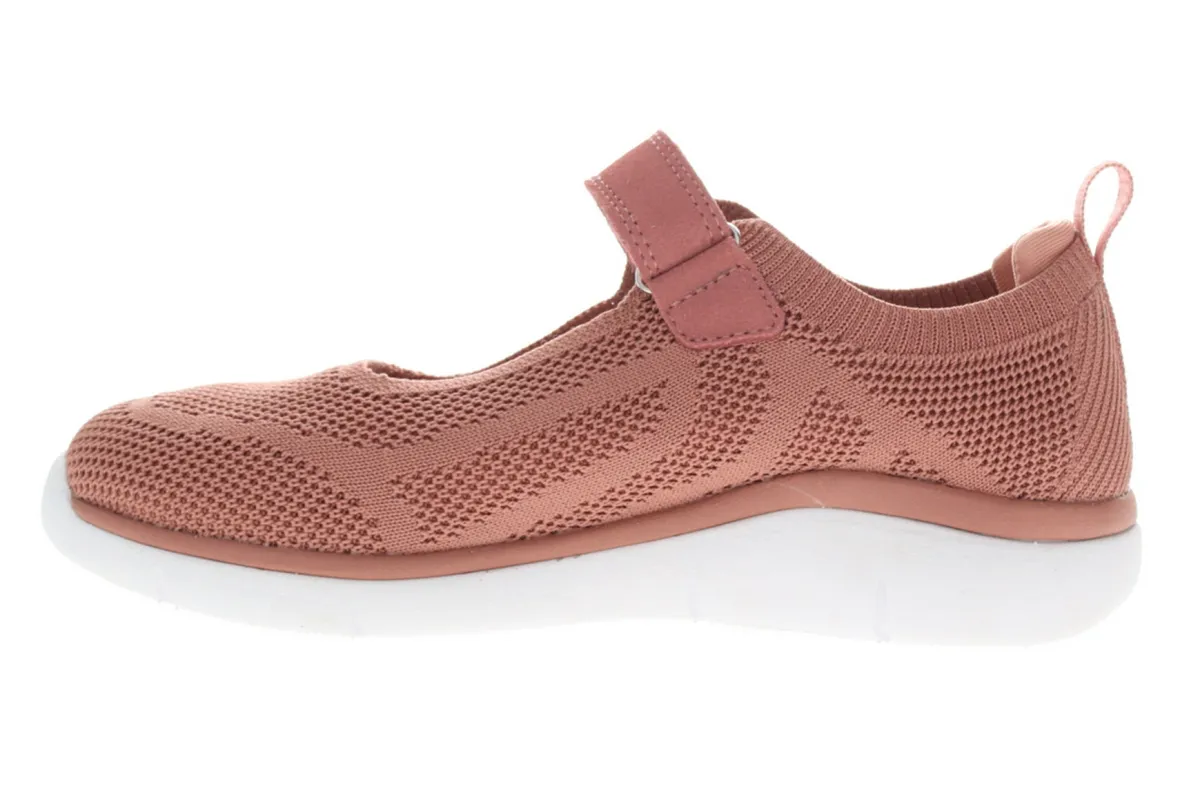 Savannah-Propet Clearance