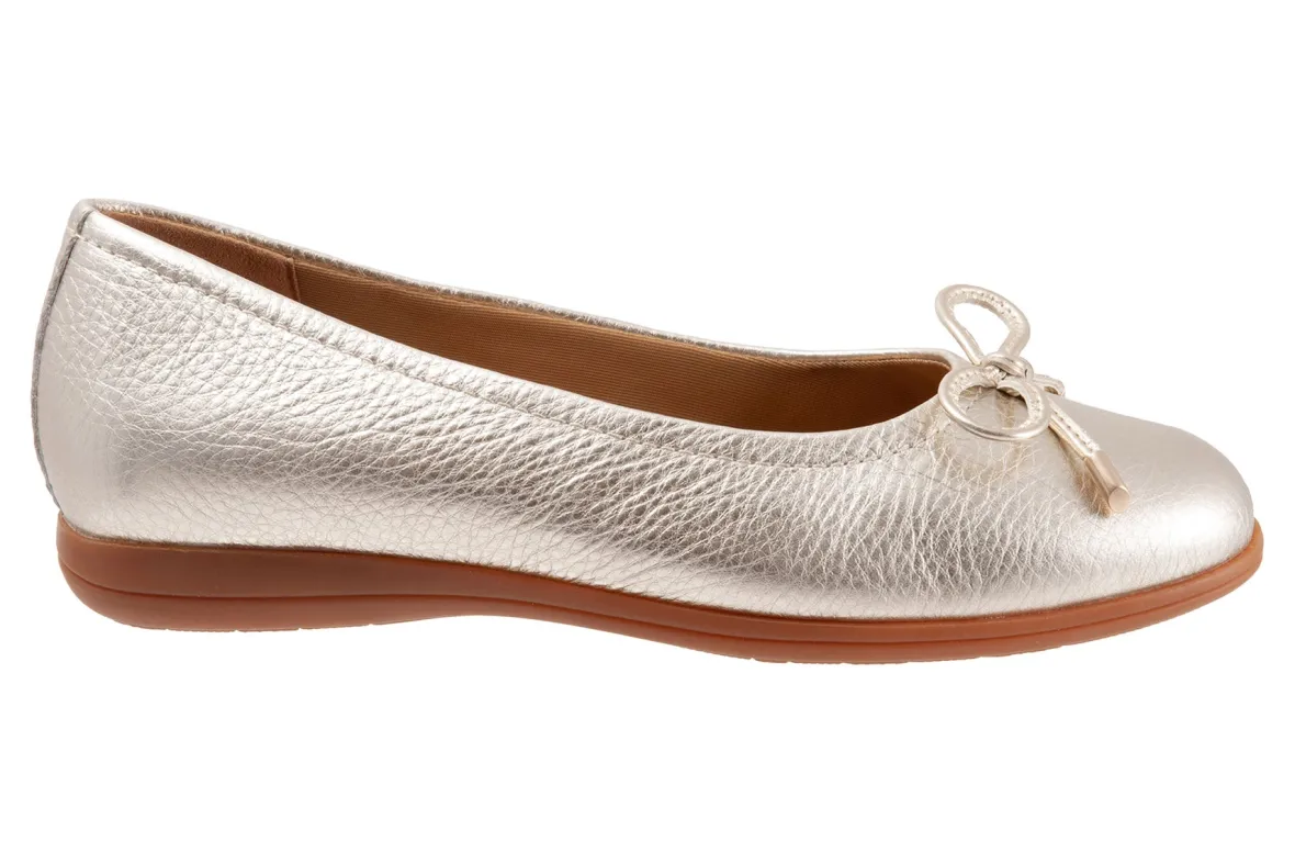 Dellis-Trotters Sale