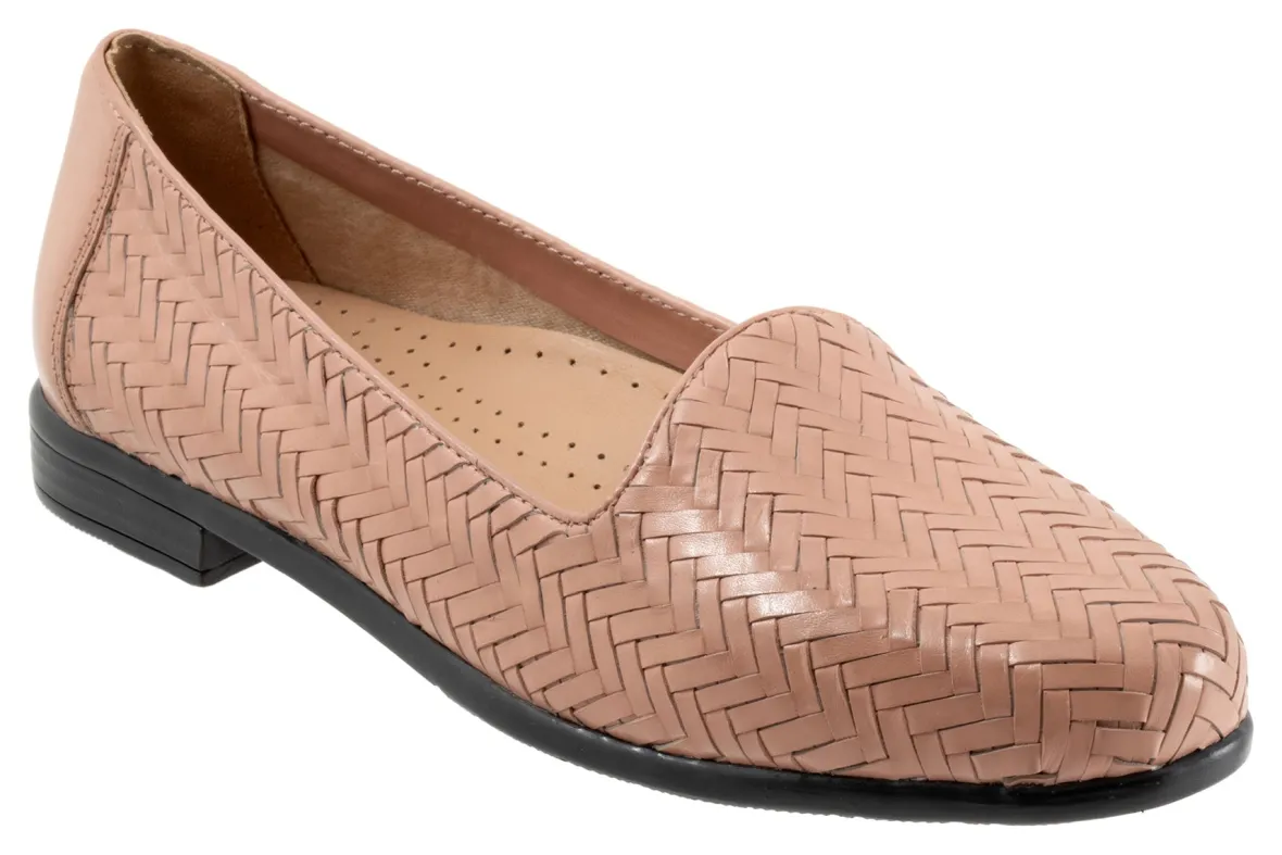 Liz III-Trotters Discount