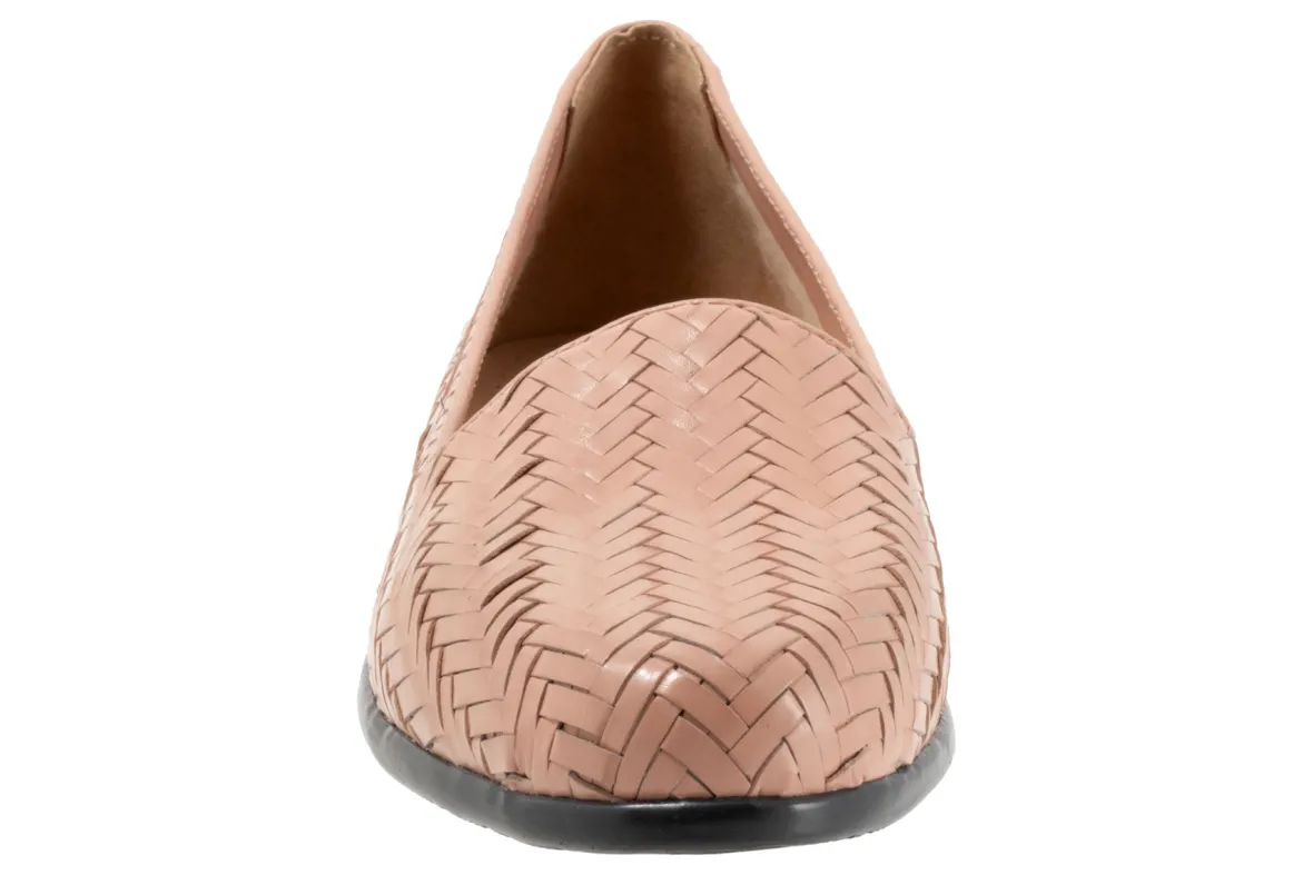 Liz III-Trotters Discount