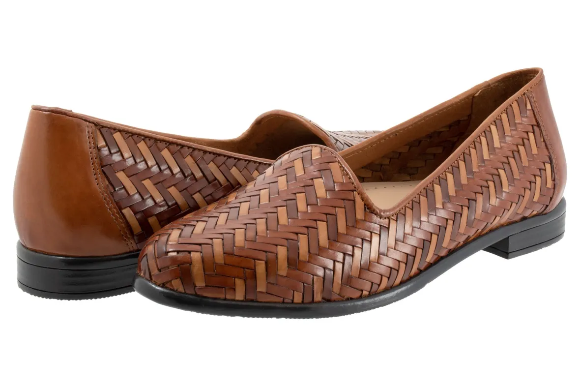 Liz III-Trotters Hot