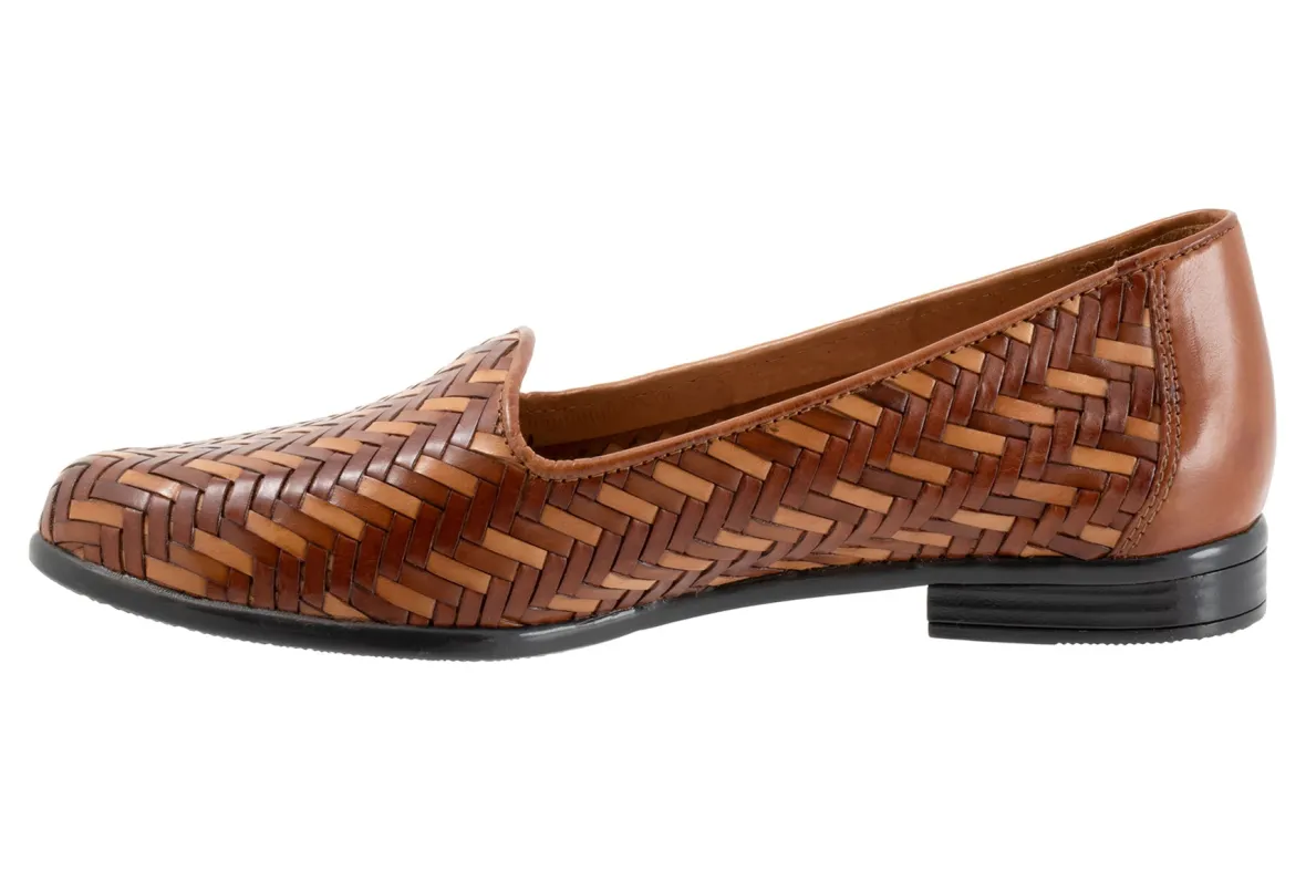 Liz III-Trotters Hot