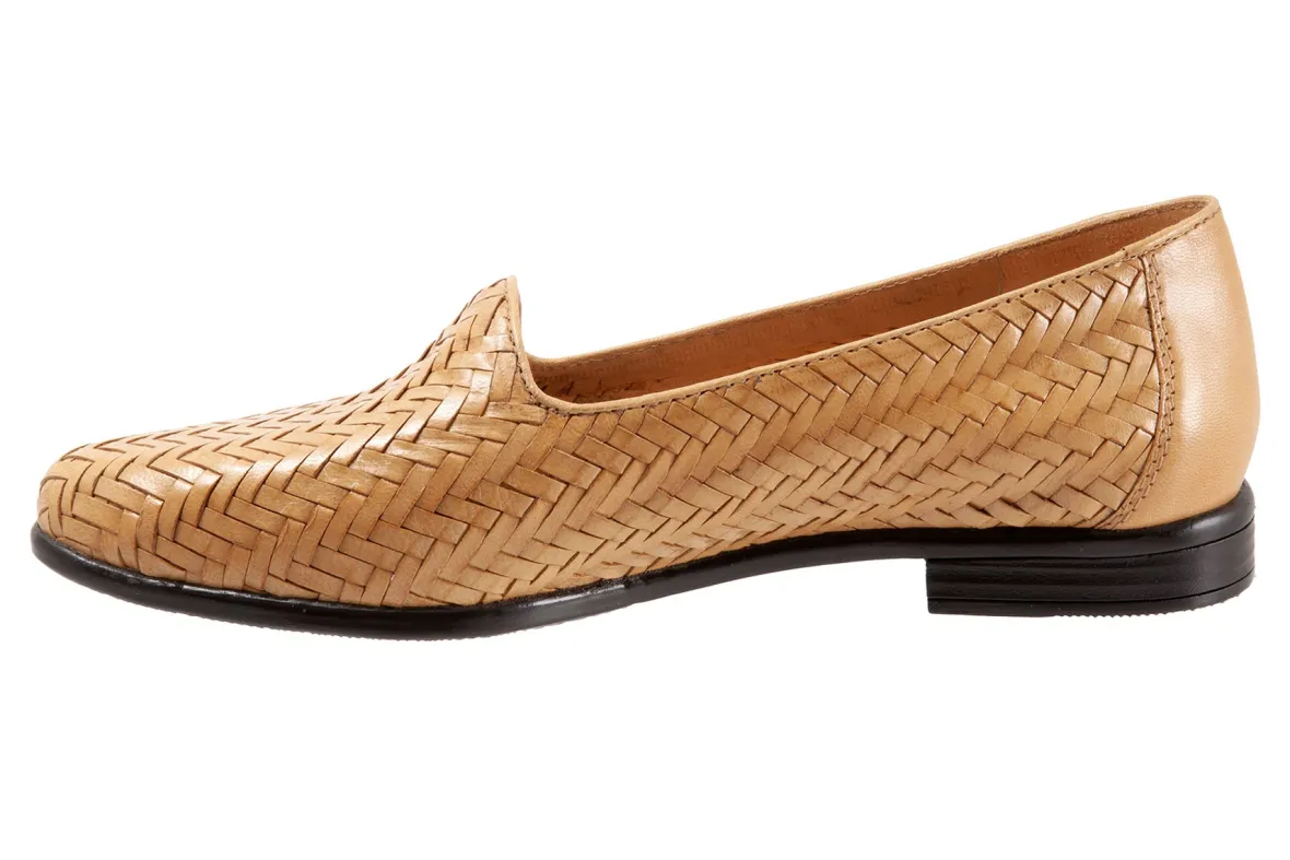 Liz III-Trotters Hot