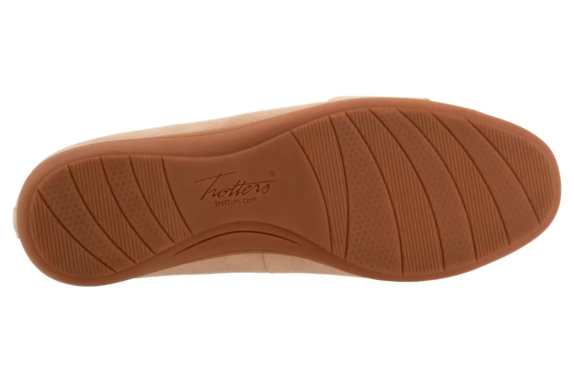 Danni-Trotters Fashion