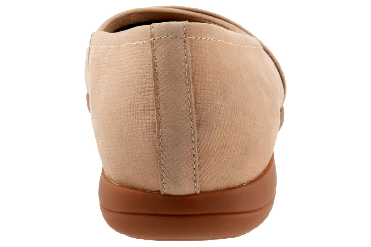 Danni-Trotters Fashion