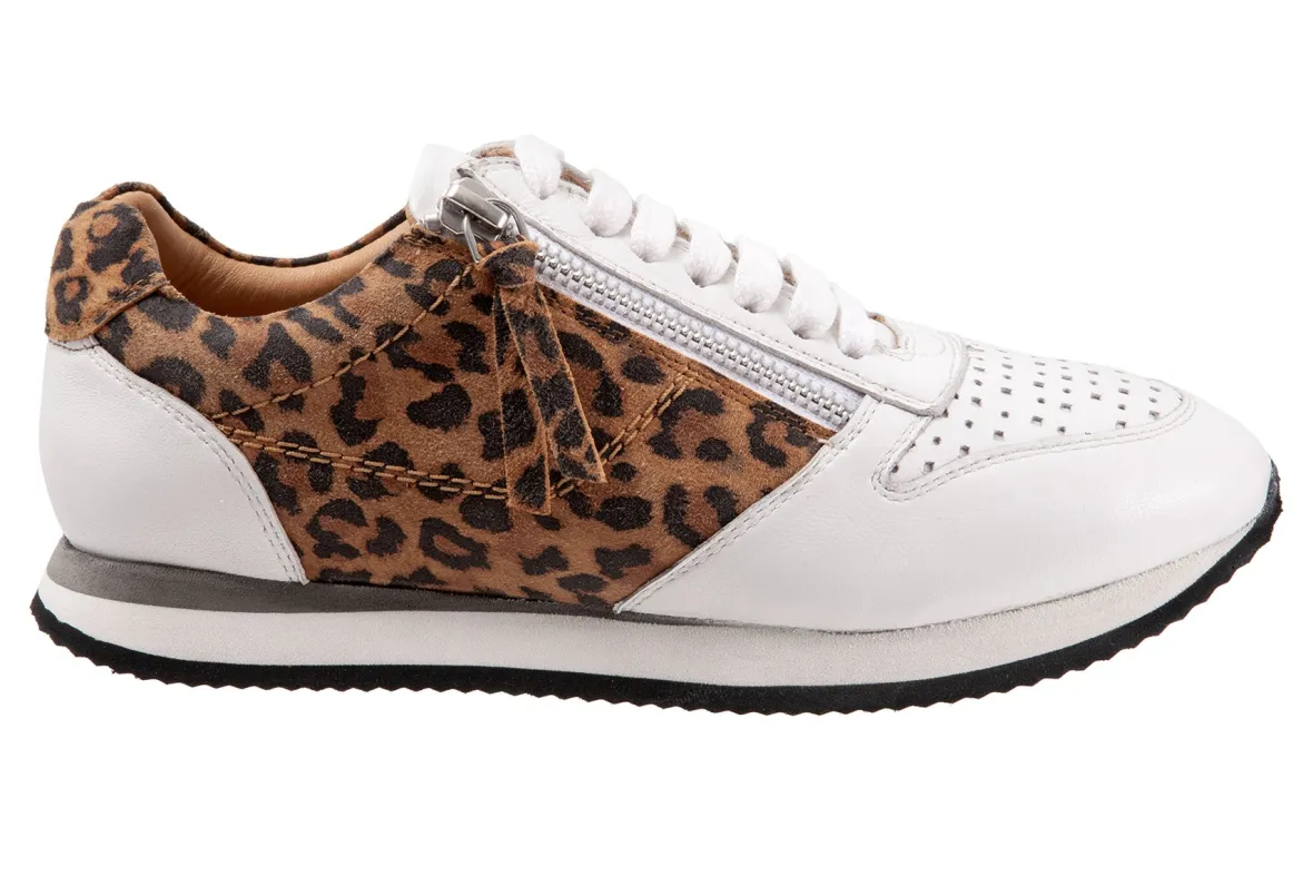 Infinity-Trotters Best