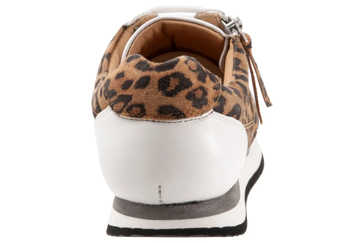 Infinity-Trotters Best