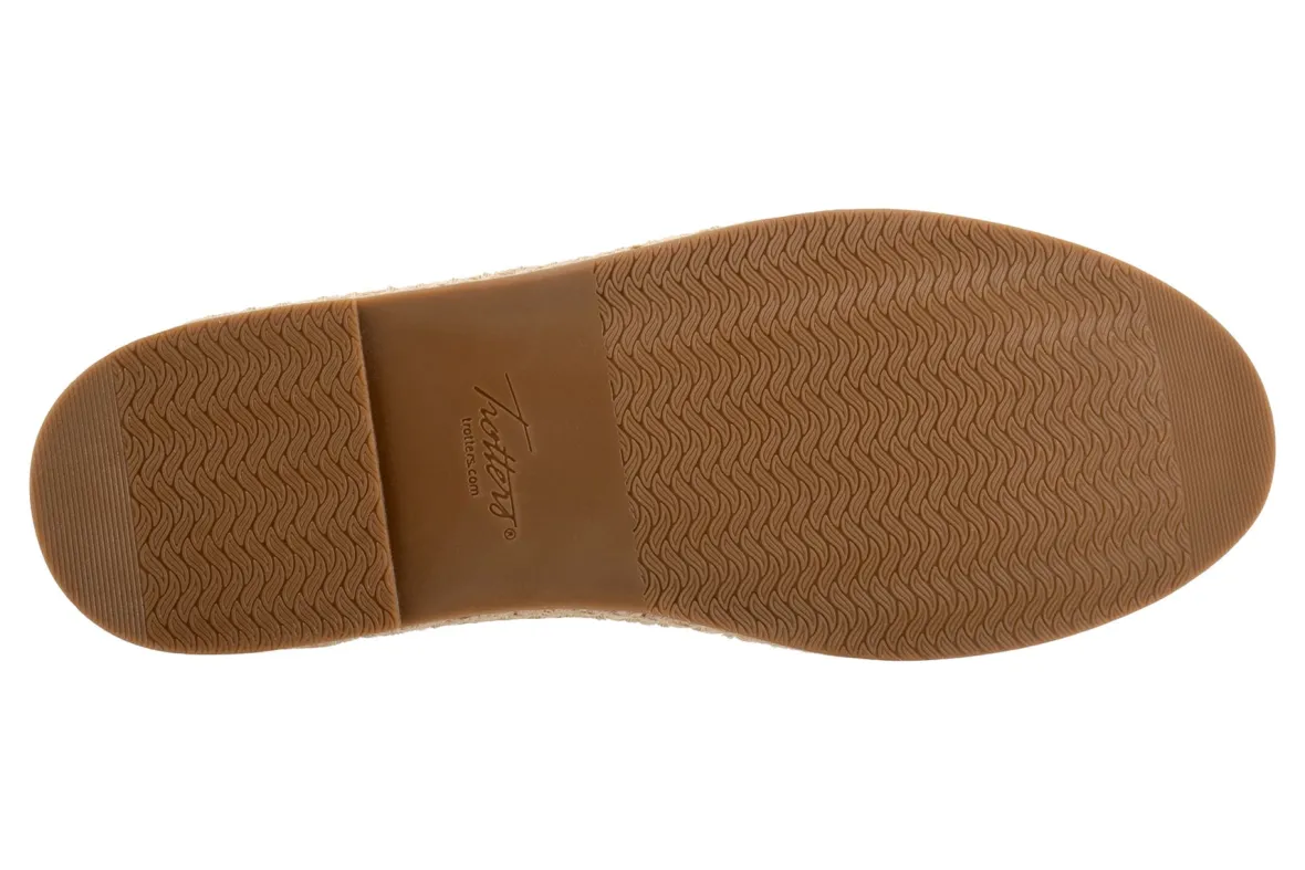 Poppy-Trotters Clearance