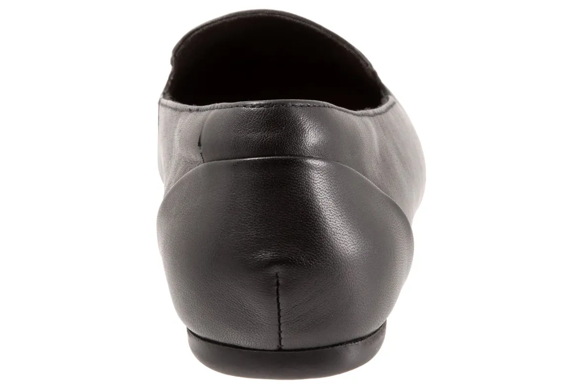 Shelby-Softwalk Outlet