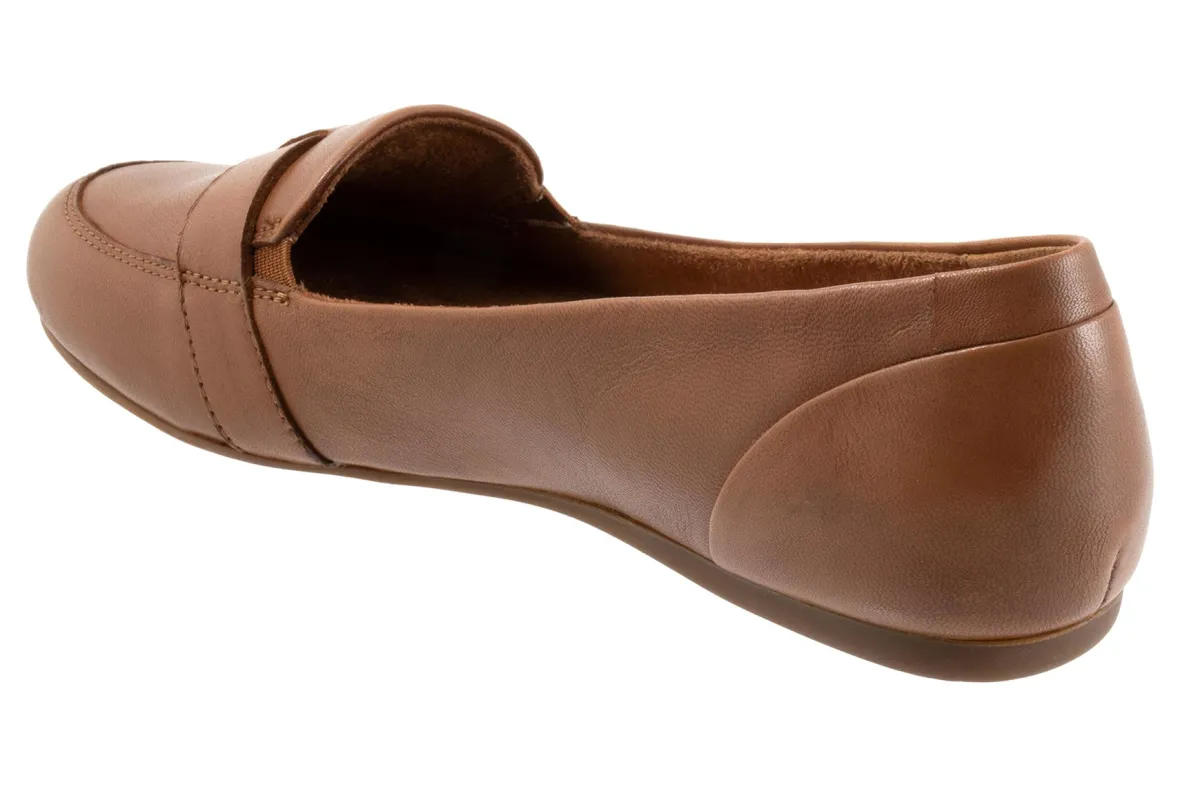 Serra-Softwalk Clearance