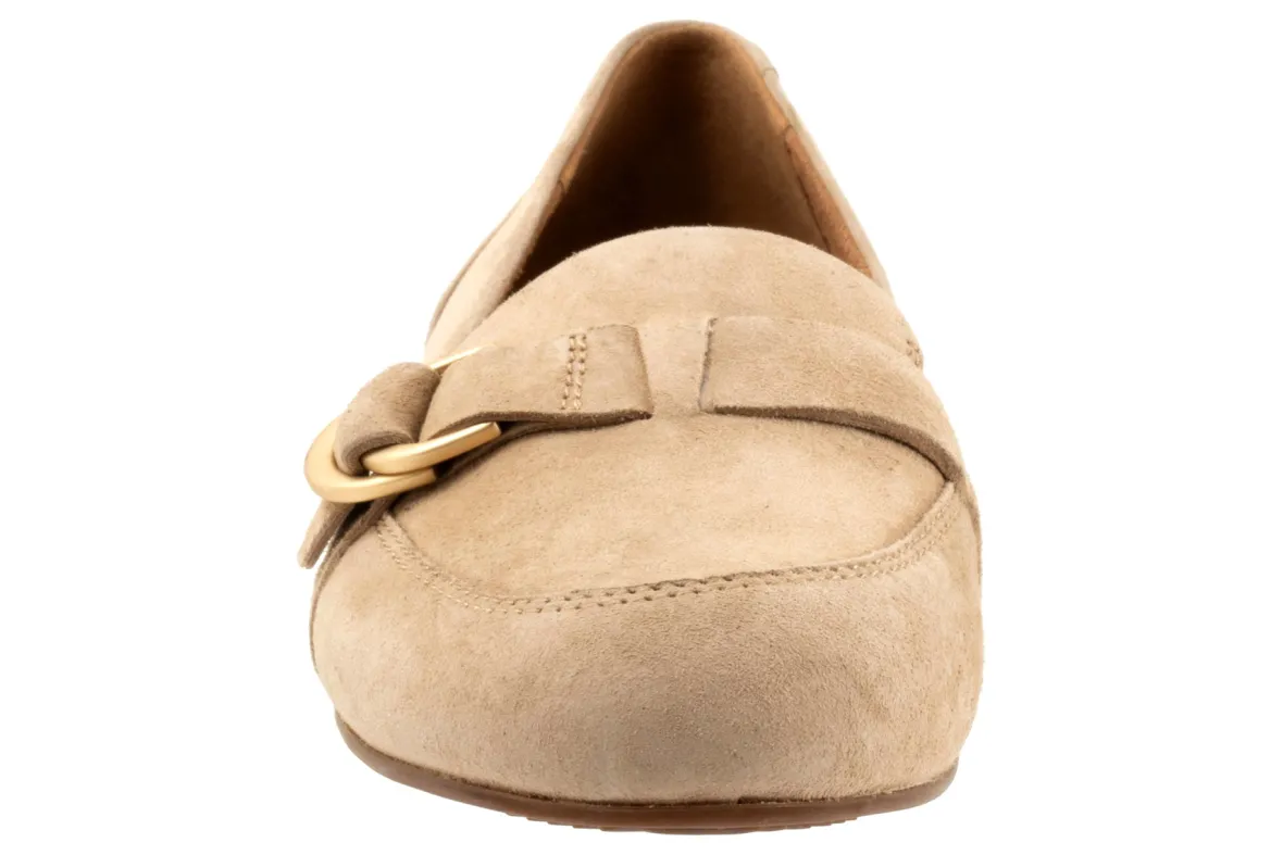 Serra-Softwalk Clearance