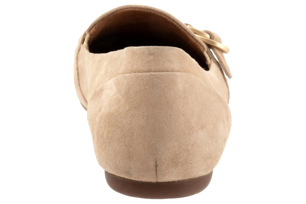 Serra-Softwalk Clearance