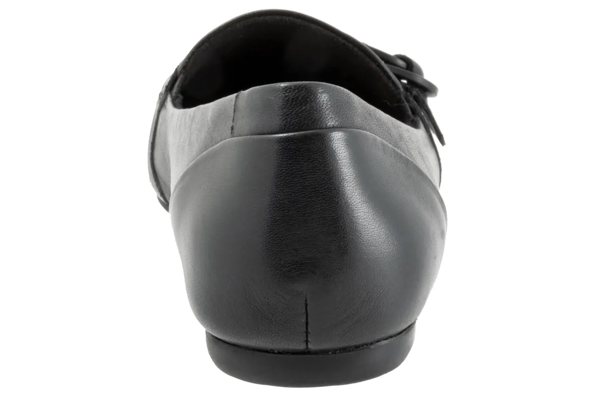 Serra-Softwalk Clearance