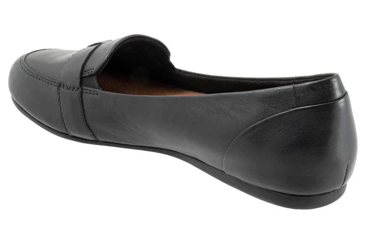 Serra-Softwalk Clearance