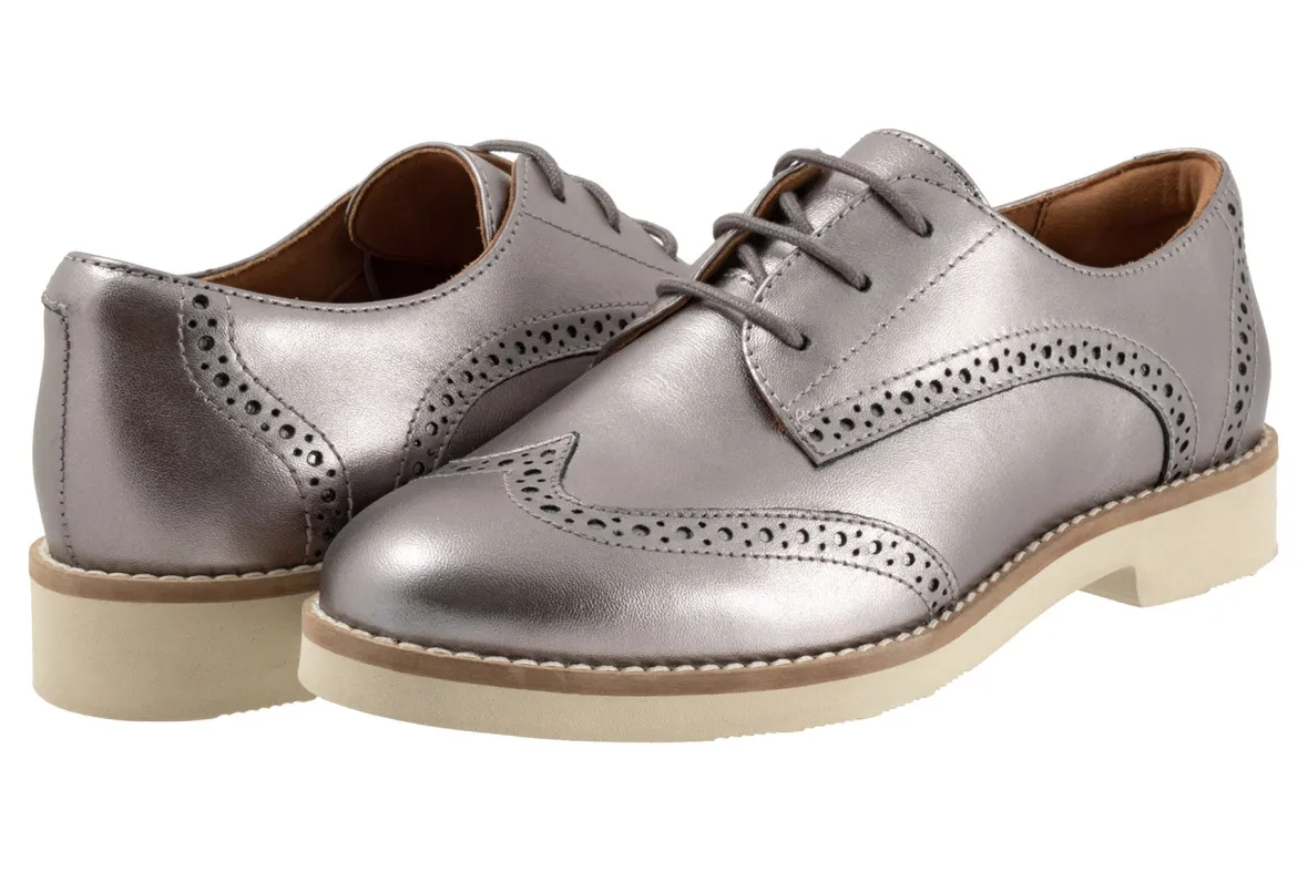 Willet-Softwalk Fashion