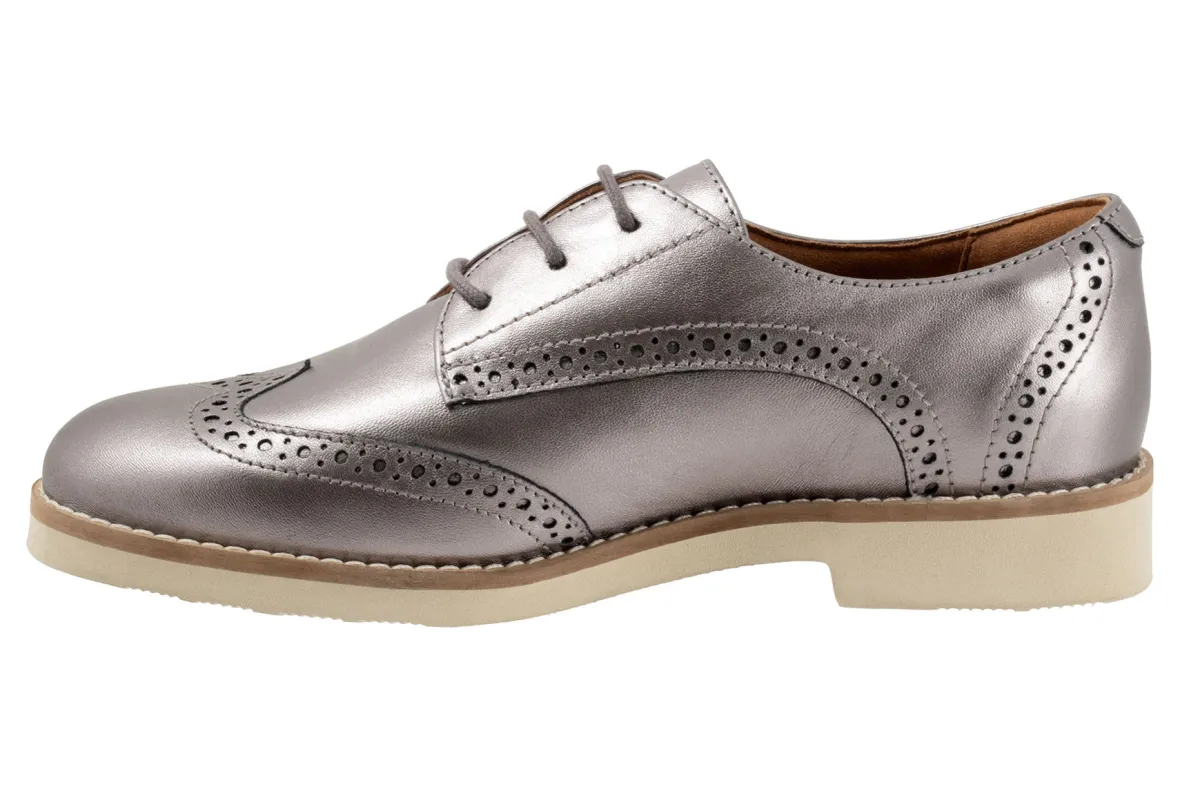 Willet-Softwalk Fashion