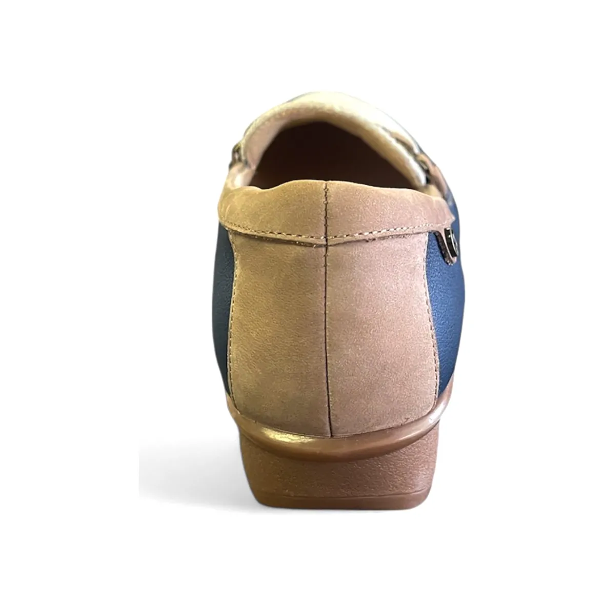 Montmarte-Revere Sale