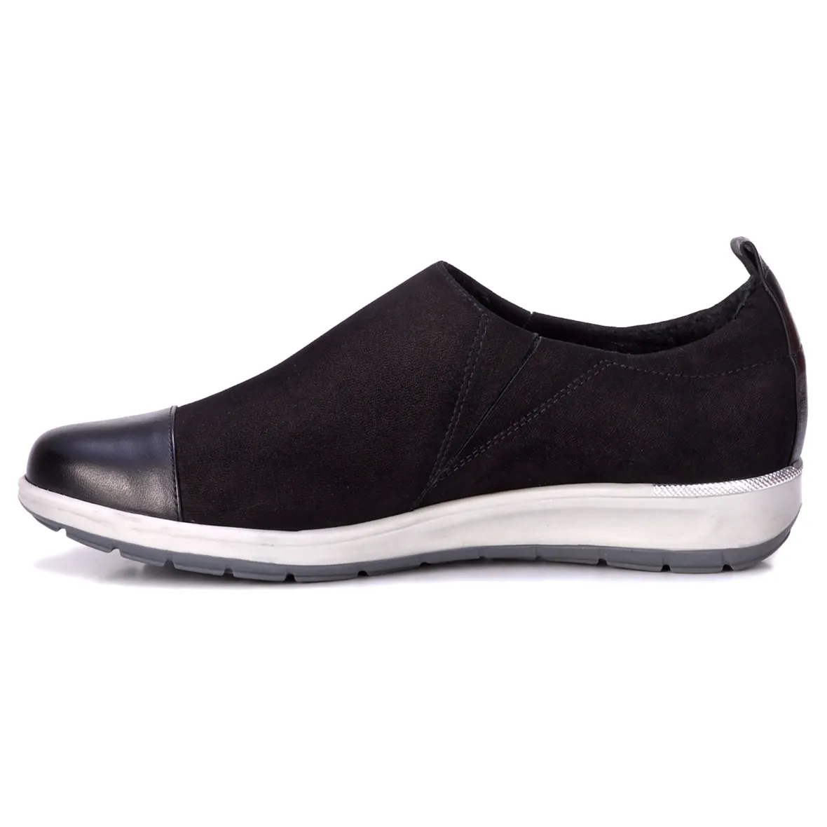 Ozzie-Ros Hommerson New