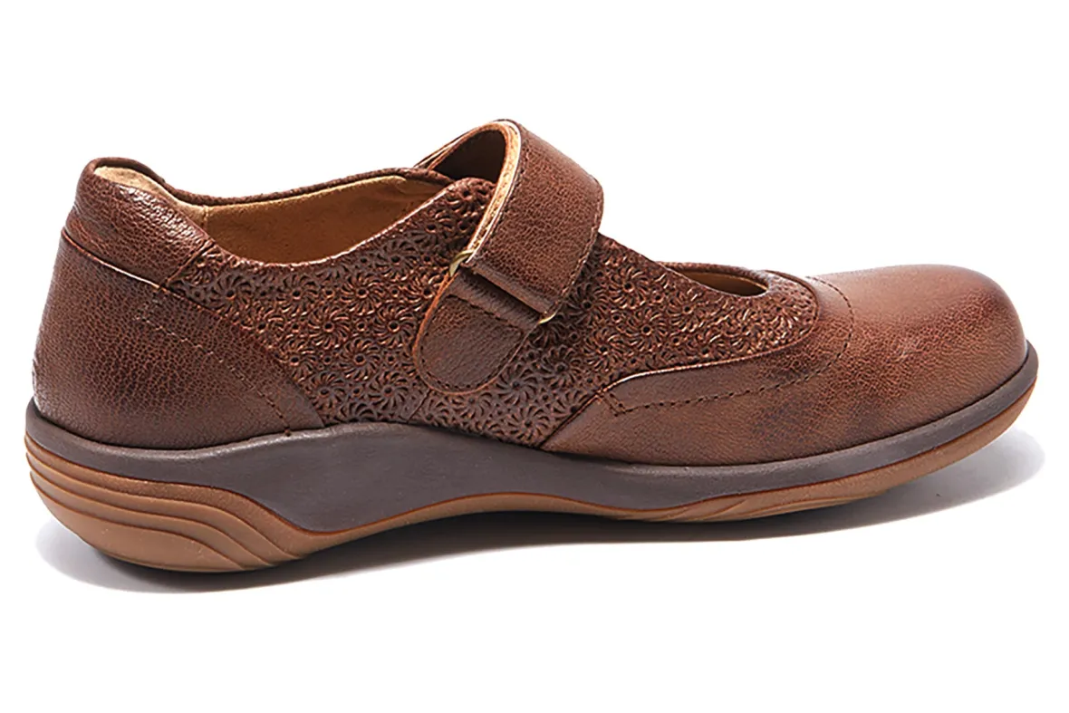 Aloe-Halsa Footwear Fashion