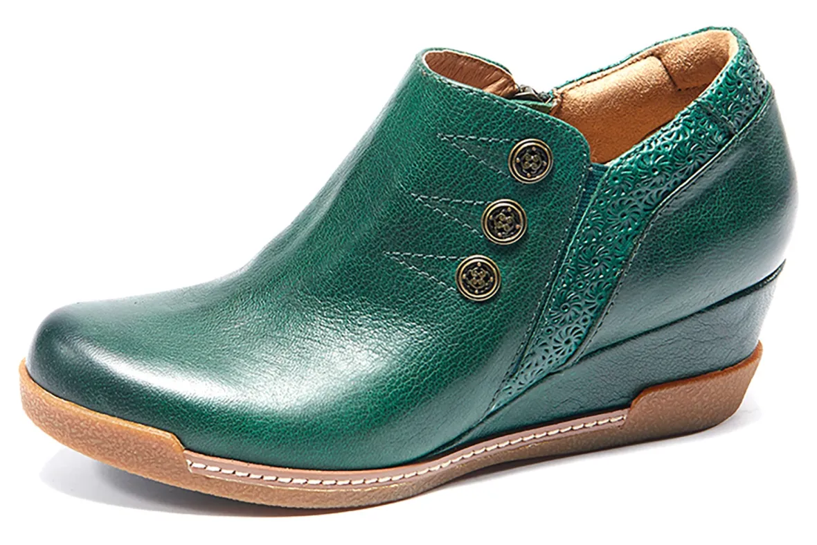 Devina-Halsa Footwear Sale