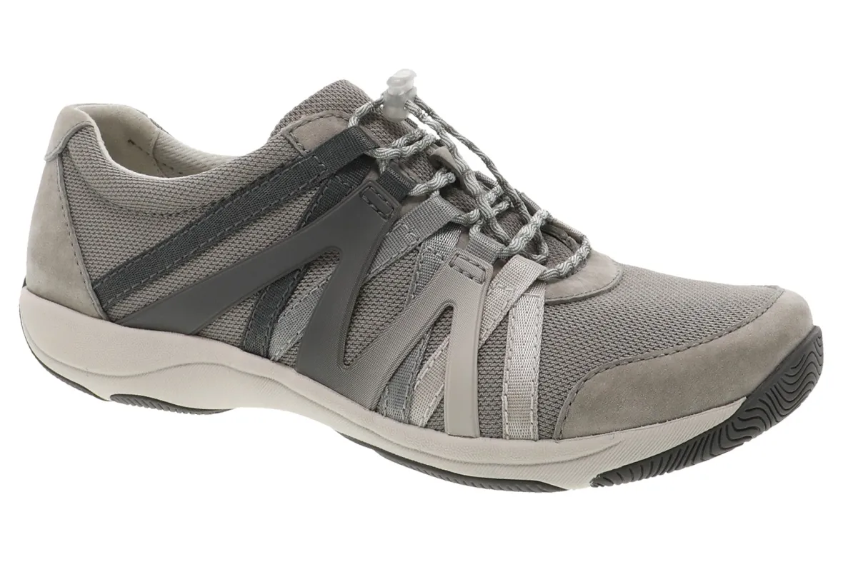 Henriette-Dansko Hot